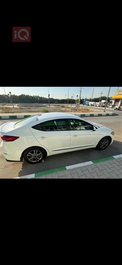 هیوندای ئەلەنترا